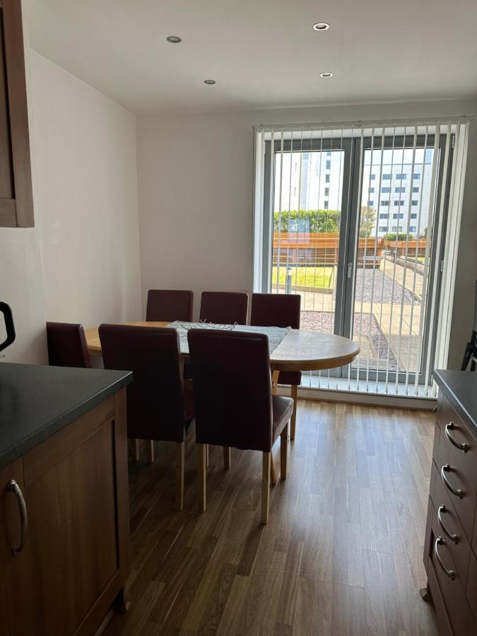 Stunning Waterfront Western Harbour Apartment Эдинбург Экстерьер фото